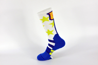 Calcetines coloridos absorbentes del baloncesto del sudor, calcetines deportivos de secado rápido del baloncesto de los muchachos
