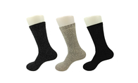Los calcetines rayados para hombre del vestido de la cachemira gris, hacen para pedir calcetines atléticos del vestido