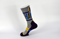 Los calcetines para hombre del baloncesto de Breathbale de los niños/de los adultos con algodón anti del resbalón emergen
