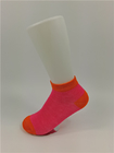 Spandex persistente elástico embroma calcetines del algodón por la superficie bacteriana/anti anti del resbalón