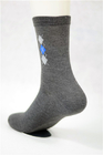 De la suavidad calcetines bacterianos antis negros de la resbalón no para el tamaño por encargo de las mujeres