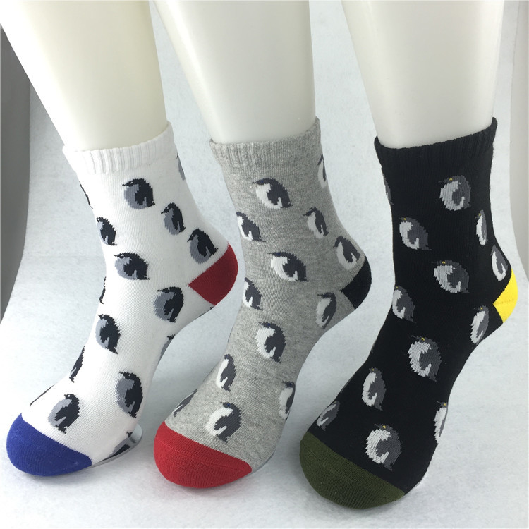 Calcetines de bambú negros/grises de los calcetines orgánicos del algodón de las telas antibacterianas, del algodón