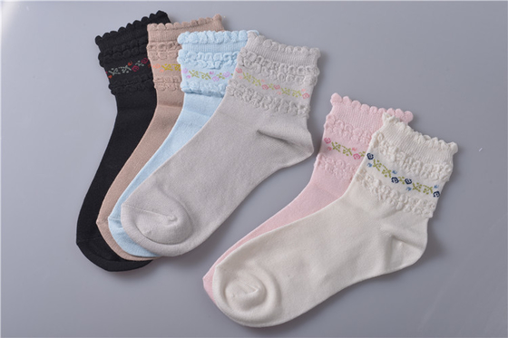 Calcetines rosados persistentes elásticos del bebé del algodón con la fibra blanca larga del lustre